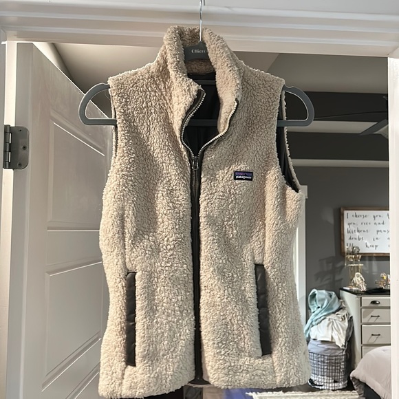 Patagonia Jackets & Blazers - Patagonia Reversible Vest